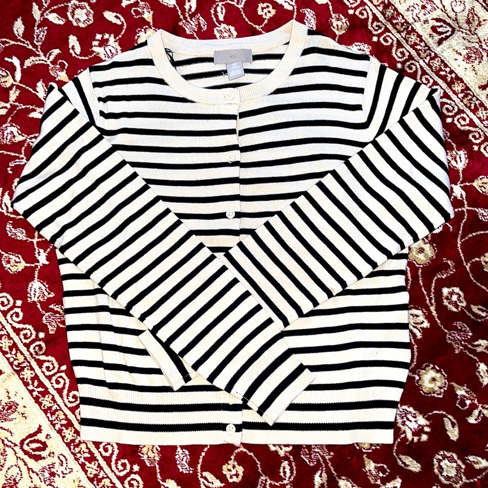 Brand new stylish knit wear